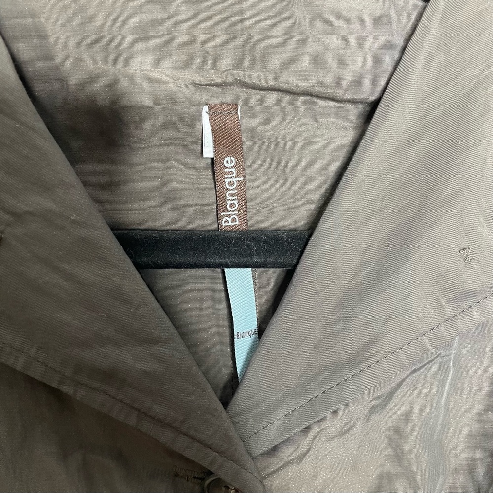 Blanque Lightweight Jacket Button Down Windbreake… - image 4